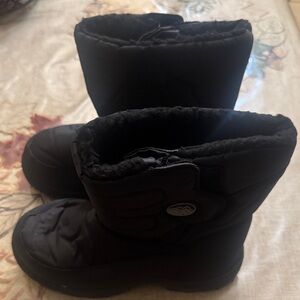 WFS Boys' Snow Boots